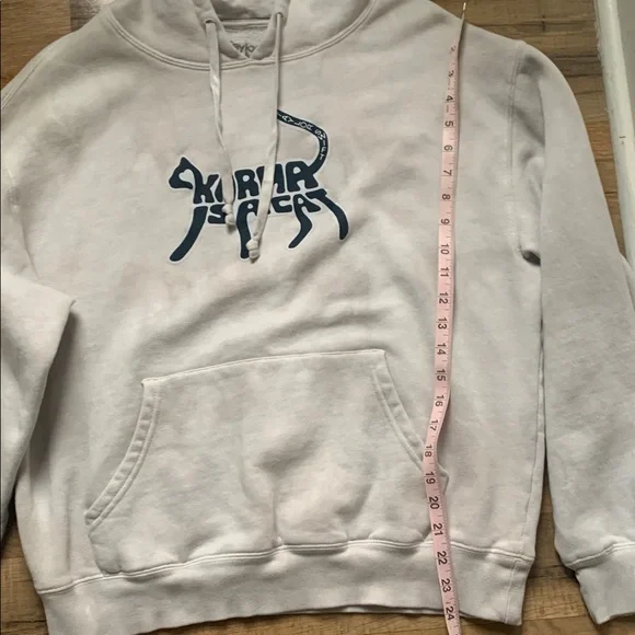 RARE 🫶🏼Karma Is A Cat   Taylor Swift Pullover Hoodie Size-Medium - Picture 8 of 10